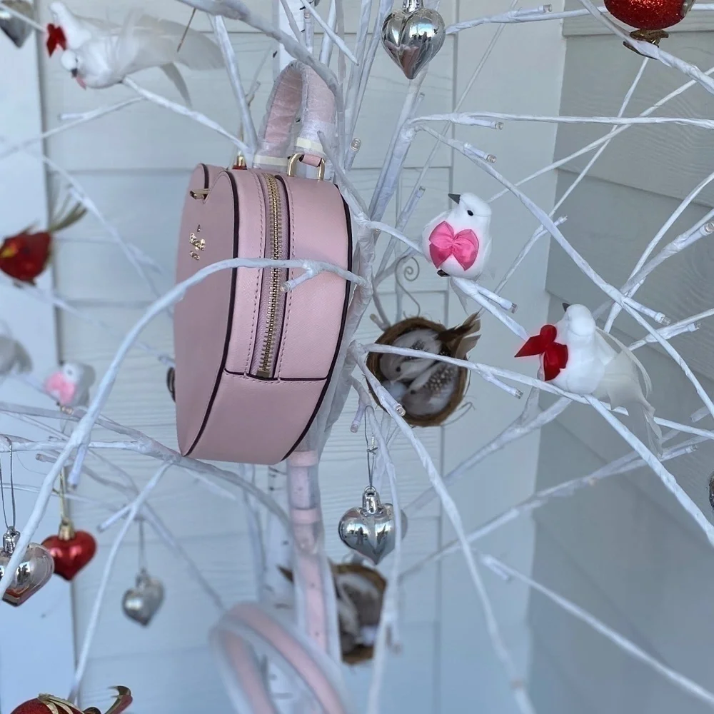 Kate Spade large heart Bag. NWT - Picture 14 of 15